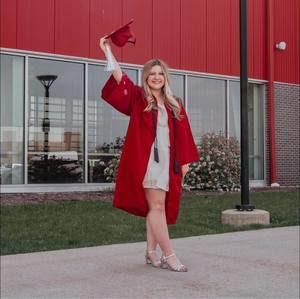 Meet your Posher, Sara